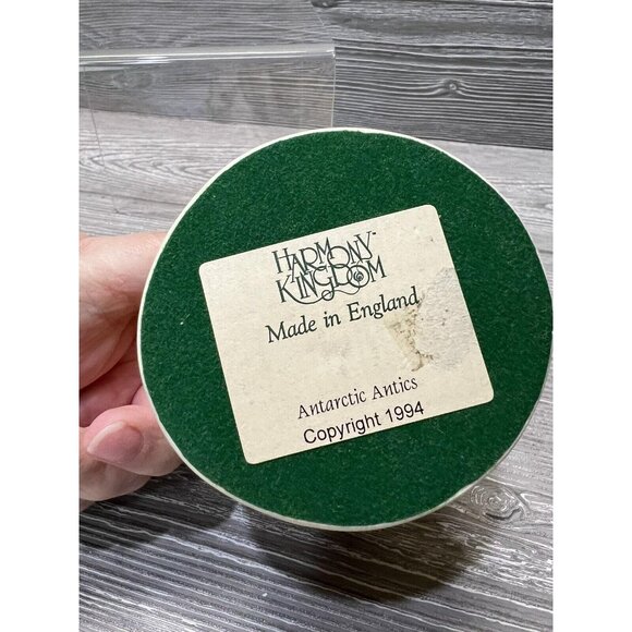 Harmony Kingdom Antarctic Antics Penguins 1994 Trinket Box Figurine Made in UK - Picture 9 of 9